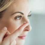 7 Tips Menggunakan Lensa Kontak dengan Aman dan Sehat