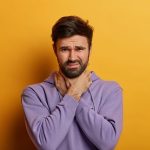 7 Tips Menghindari Tenggorokan Sakit Saat Puasa