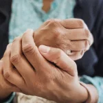 5 Kebiasaan Buruk yang Bikin Tangan Cepat Lelah